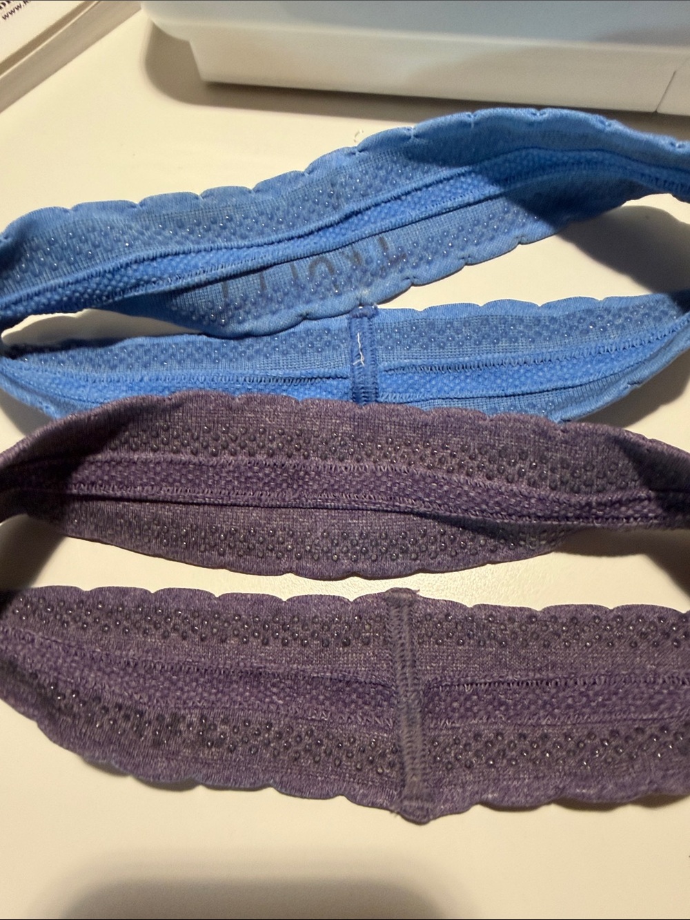 lululemon athletica Blue and Purple Scalloped Edge Headbands (2) - Picture 4 of 4